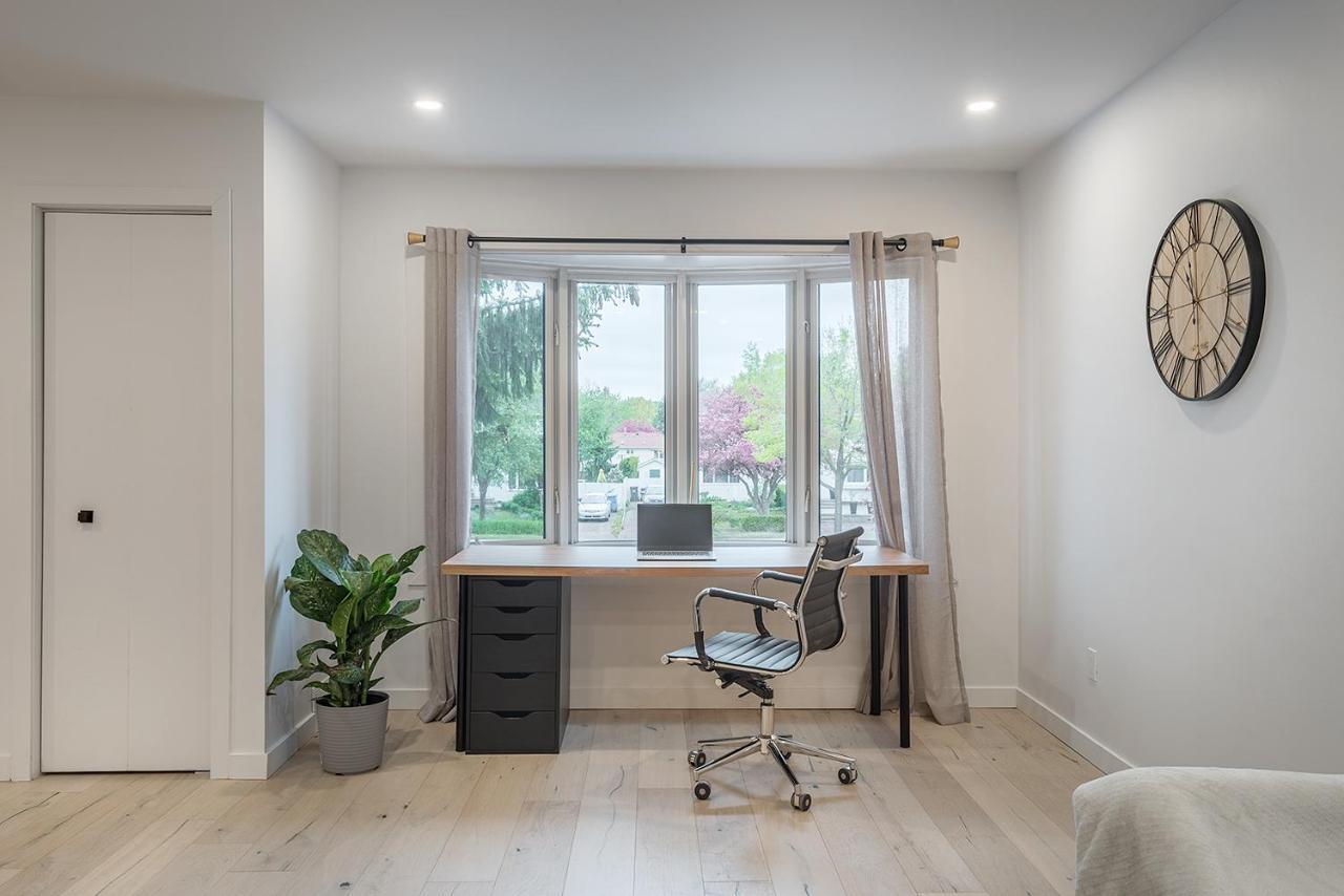 Free Parking Prime Location New Modern Condo Brossard Εξωτερικό φωτογραφία